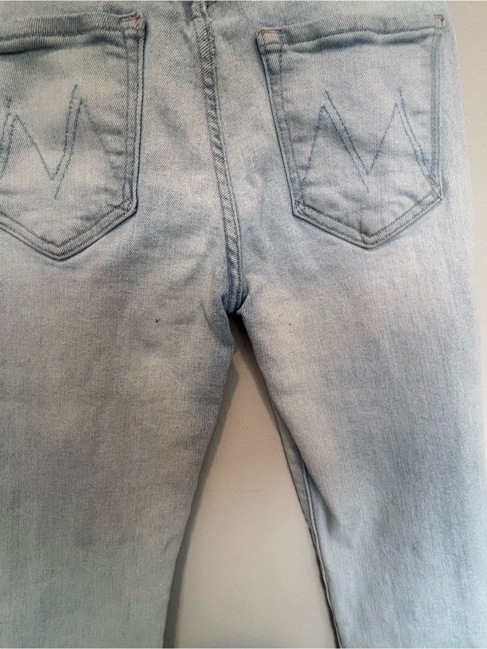 MOTHER Light Blue High-Rise Cropped Jeans with Frayed Hem - Picture 3 of 6